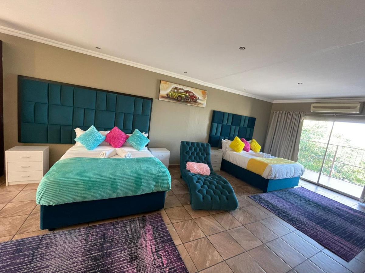 The Black Crown Hotel Hartbeespoort Eksteriør billede